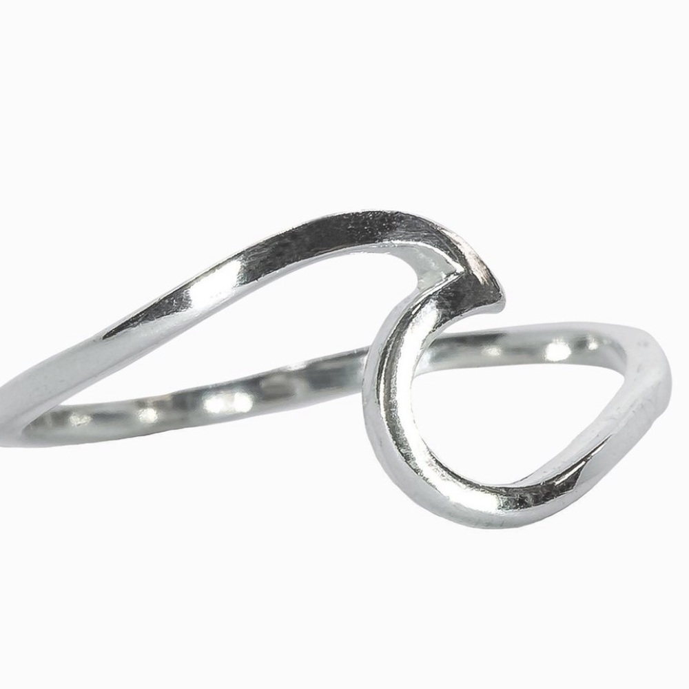 Pura Vida Wave Ring